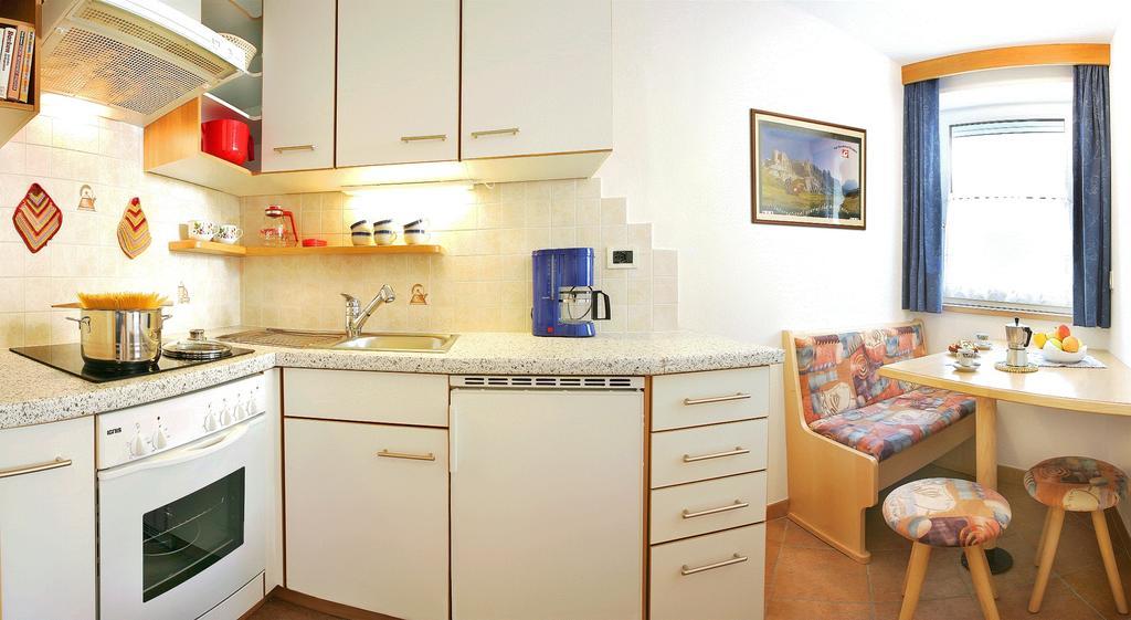 Apartments La Baita Santa Cristina Val Gardena Номер фото
